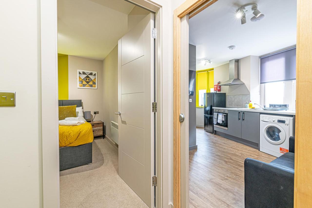 Wigan Central Serviced Apartments Exteriör bild