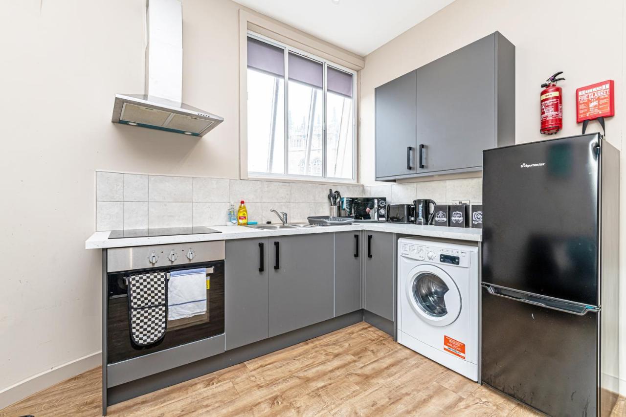Wigan Central Serviced Apartments Exteriör bild